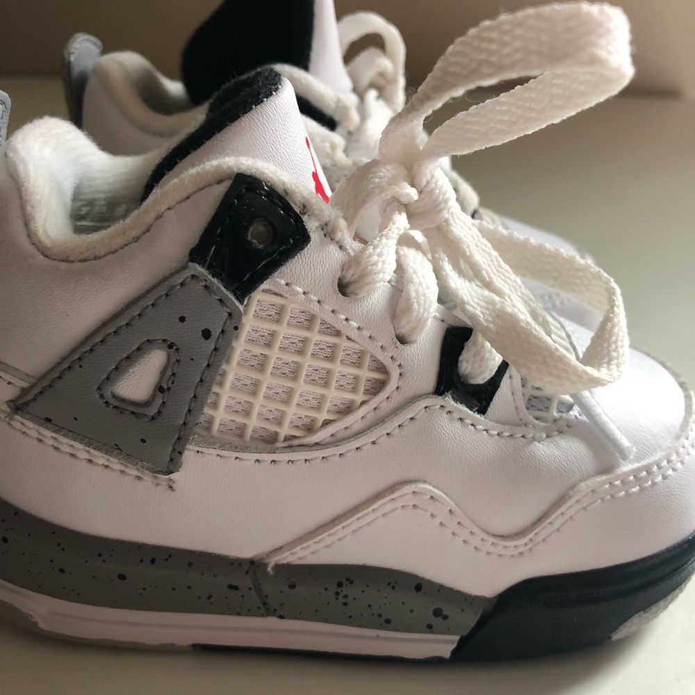 NWT infant Jordan 4 retro BT
